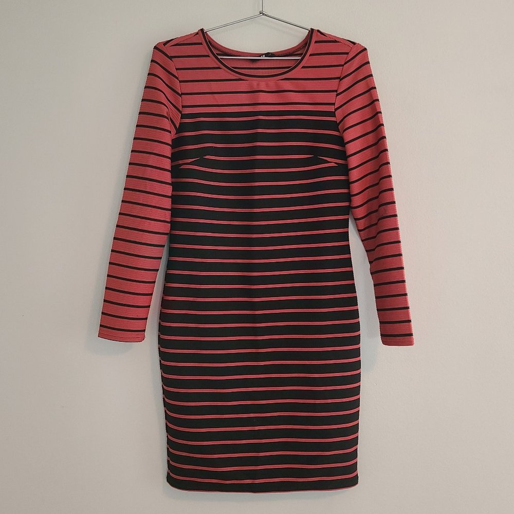H&M Ribbed Knit Black & Brick Red Striped Long Sleeve Knee Length Bodycon Dress